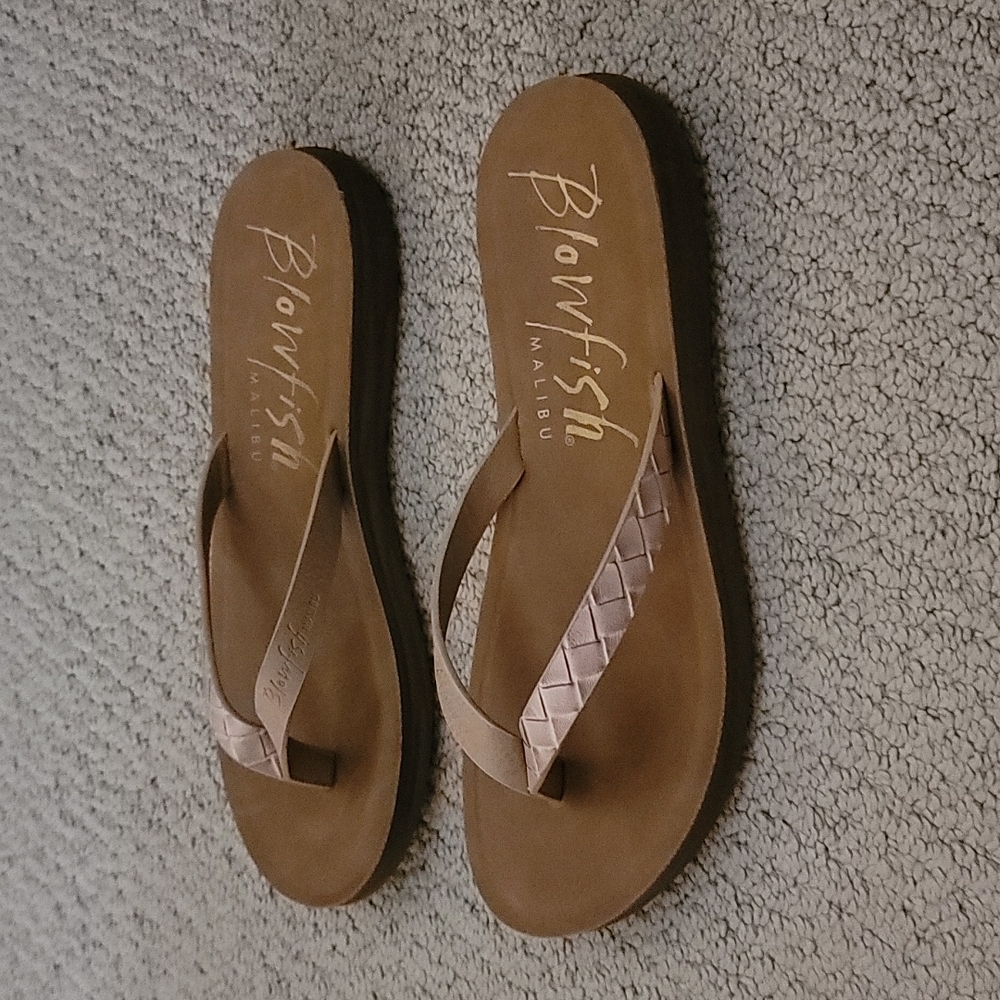 Blowfish Taupe Mesa Basket Santorini Samdals Size 7.5 NIB